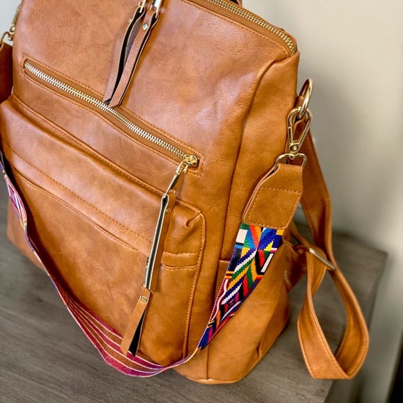 Brand NEW Camden Convertible Backpack in Camel 🧡 - Picture 9 of 16